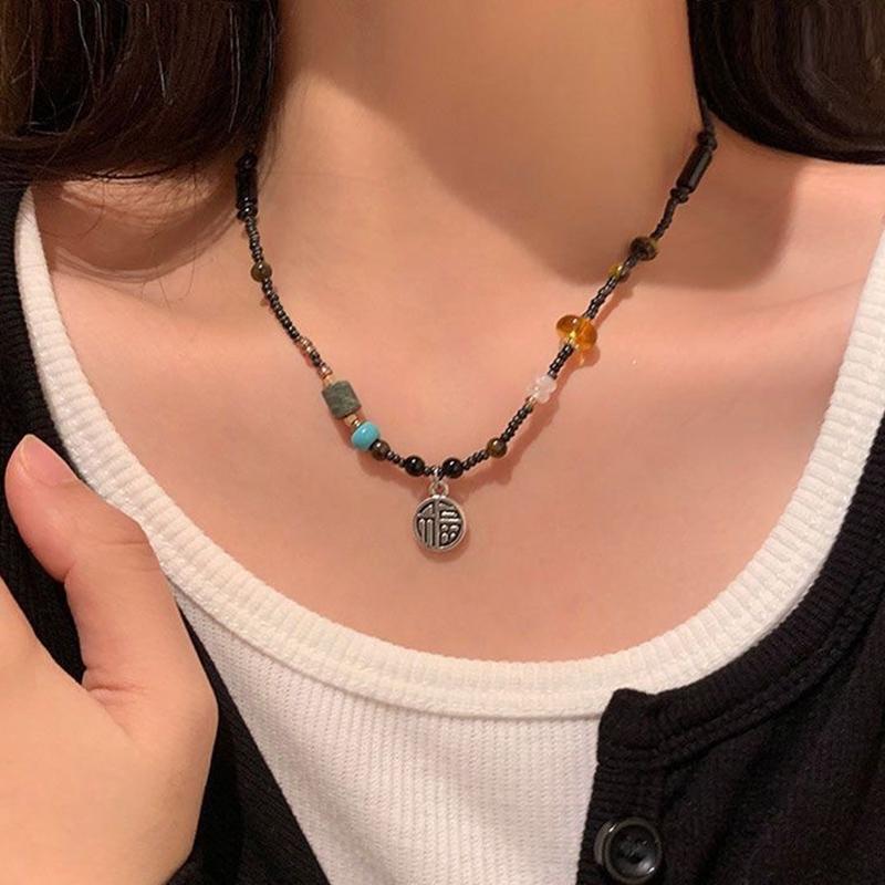 

2025 Handmade Bone Beads Chain Lion Pendent Necklace Retro Beaded Stone Design Necklace New Chinese Ethnic Style