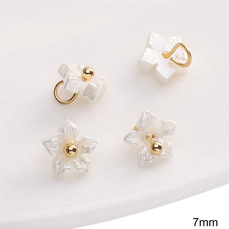 5Pcs Resin Mini Flower Pendant Charms for Necklace Bracelet DIY Jewelry Craft Making