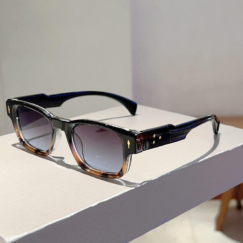 

Винтажные квадратные солнцезащитные очки для мужчин, новые модные повседневные оттенки оправы конфетного цвета для женщин, модный фирменный дизайн, солнцезащитные очки для отдыха на открытом воздухе as picture shows