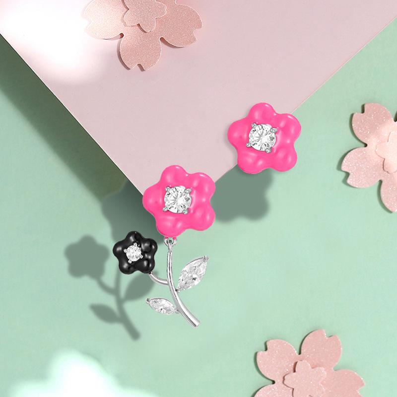 Asymmetrical Flower Stud Earrings - S925 Silver Needle, 2023 High-End Style