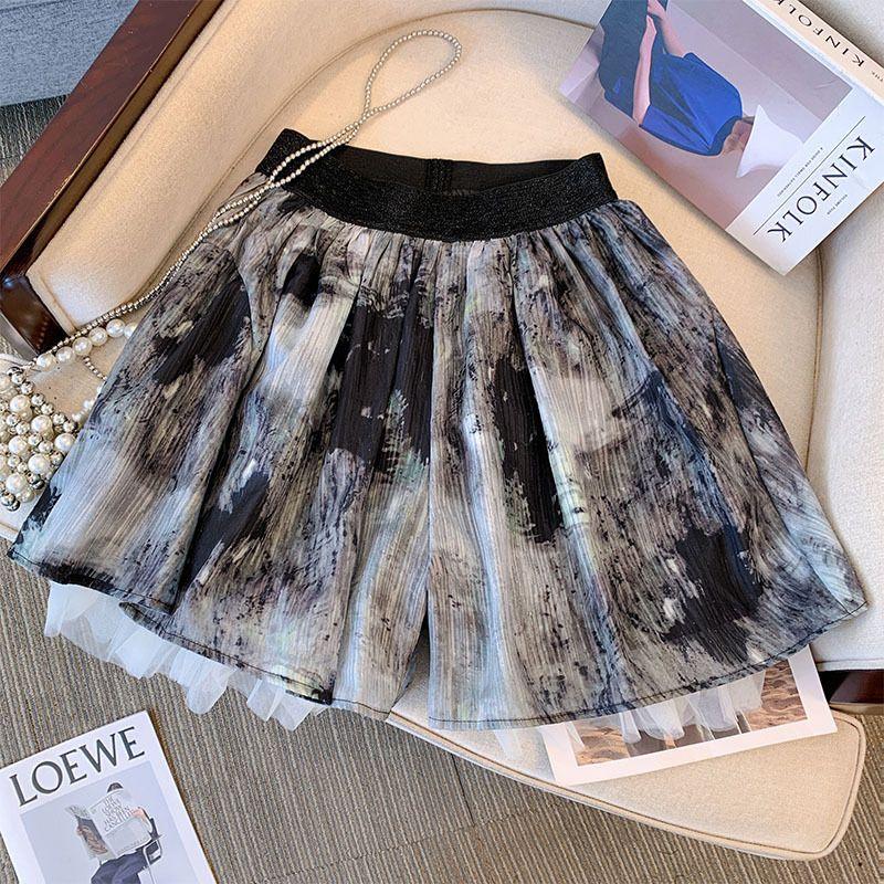 

Fashion Export Extra Large Size Fashion Patchwork Spring and Autumn Clothing Shorts 55.00 kg-65.00 kg recommend XL