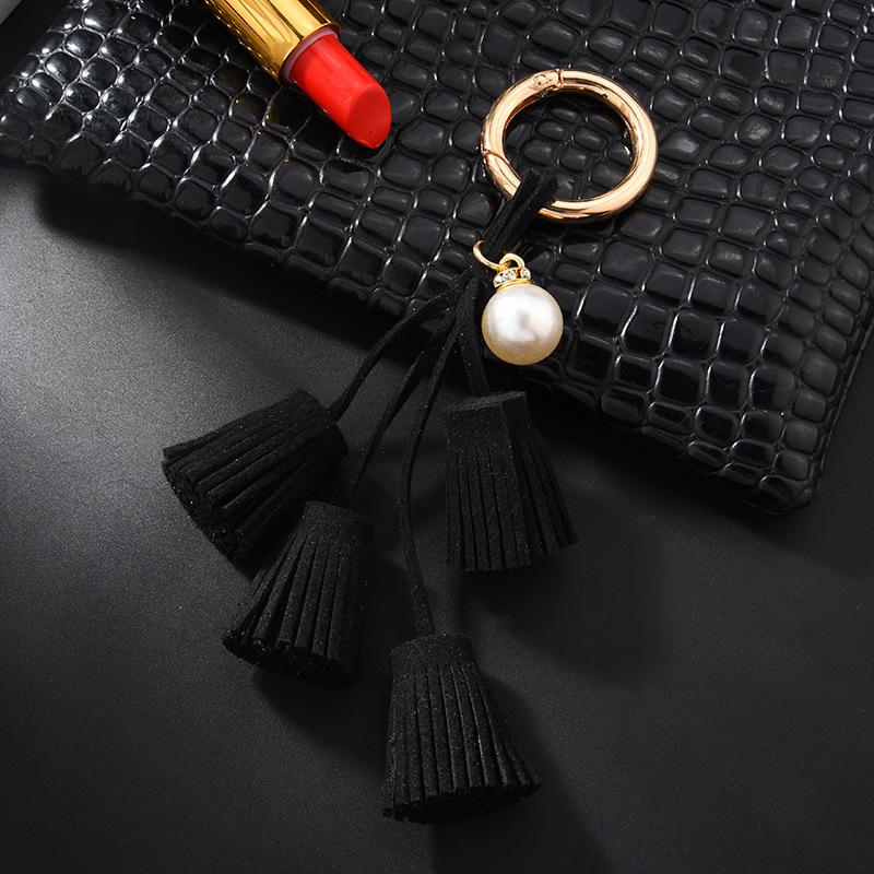 Korean Velvet Tassel Keychain Leather Tassel Pearl Pendant Car Ornaments Female Key Chain Plush Bag Pendant