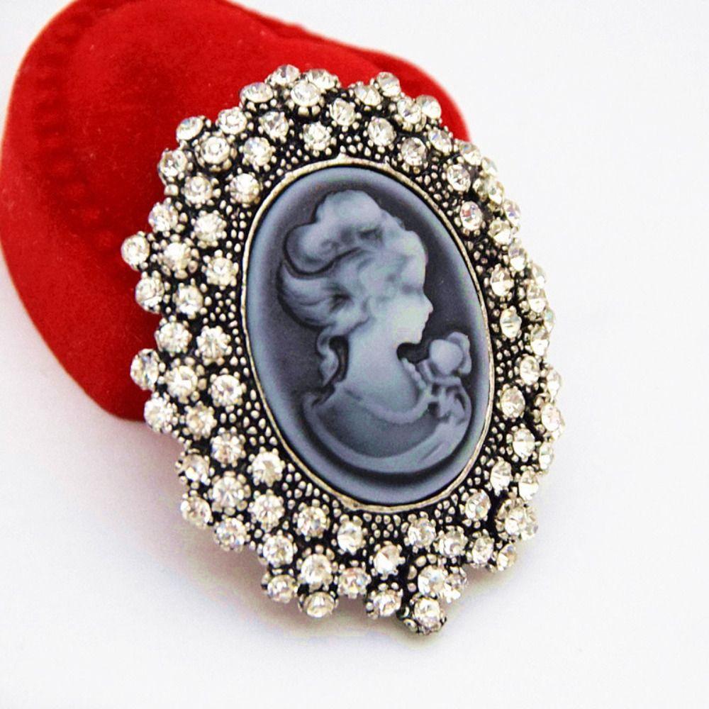 Head Design Crystal Rhinestones Brooches Vintage Style Gothic Brooches Women's Accessories