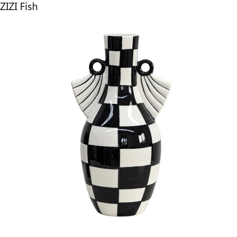 Black and White Checkered Pattern Geometric Ceramic Vase Table Decoration Flower Arrangement Flowers Vases Room Aesthetic Decor