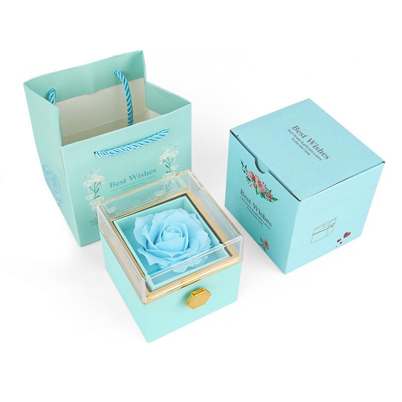 

Сюрприз на День святого Валентина: Роза, що обертається, подарункова коробка для ювелірних виробів з кільцем та намистом