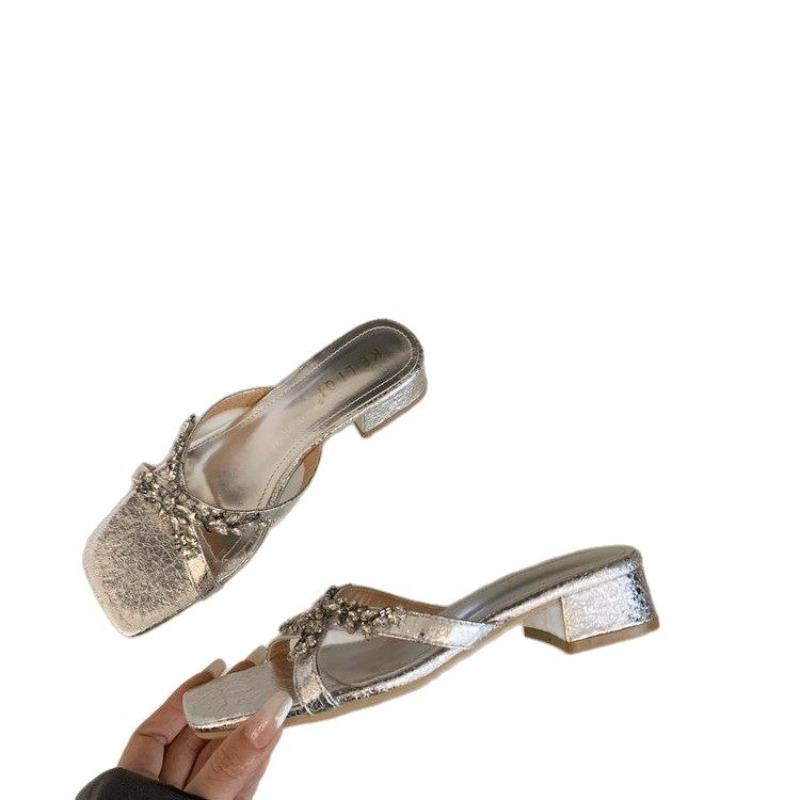 Fashion Hot Selling 2025 Summer Wear Rhinestone Crossover with Open Toe Square Toe Slippers for Women Small Block Heel Low Heel Slippers