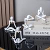 Abstract Figurine Sculpture Modern Art Homes Decors Plastic Statue for Living Room or Office Bookshelf Display 55KF