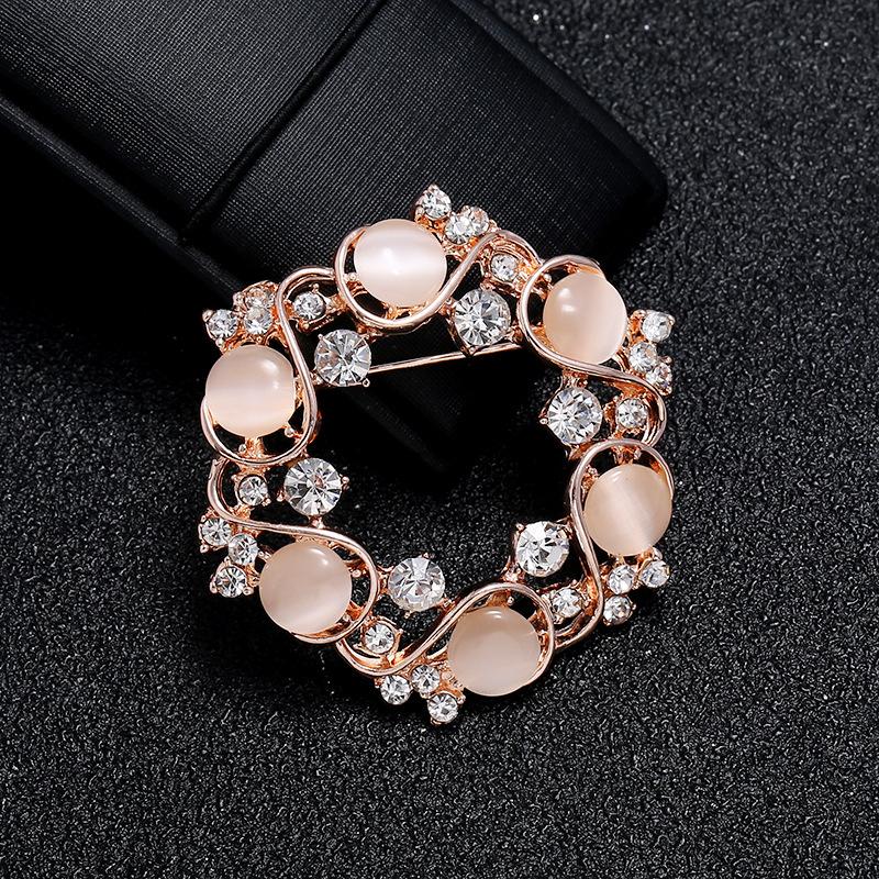 Luxury Opal Flower Corsage Brooch Women Party Wedding Dress Silk Scarf Corsage Brooches Accessories