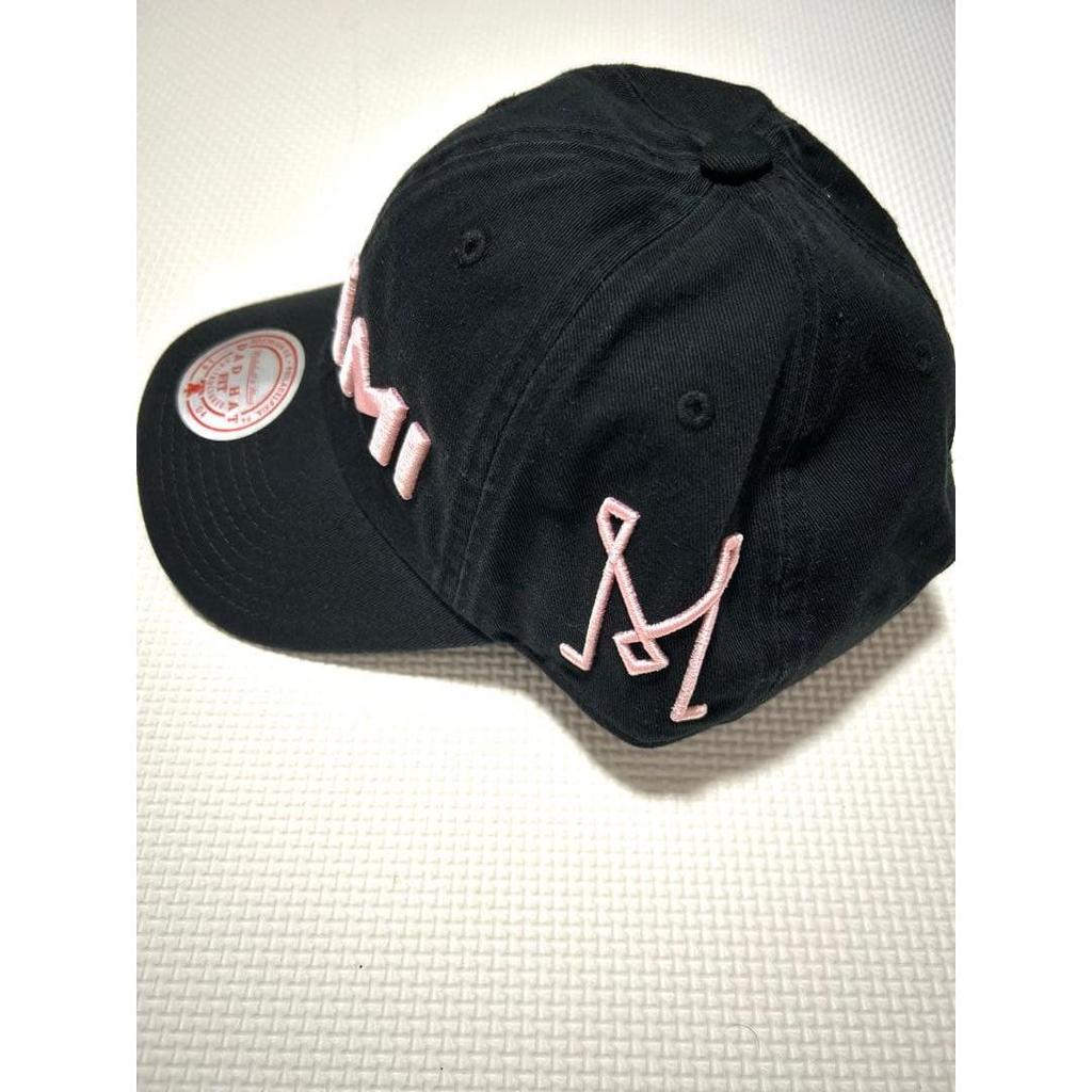 Used MIAMI Black Newera Mitchell&ness