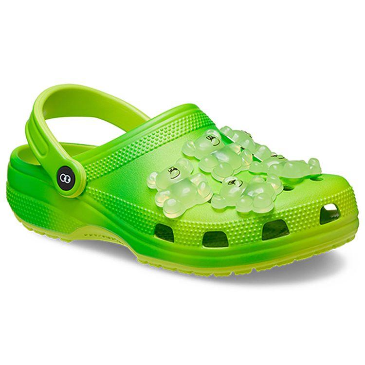 Lazy Oaf x Crocs Classic Clog Gooey Bear Baskets unisexes Vert givré-Alien-Vert 208169-90H