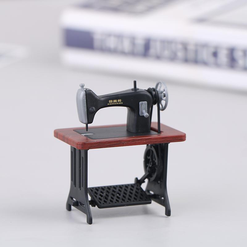 Dollhouse Decoration Mini Furniture Imitation Sewing Machine Model