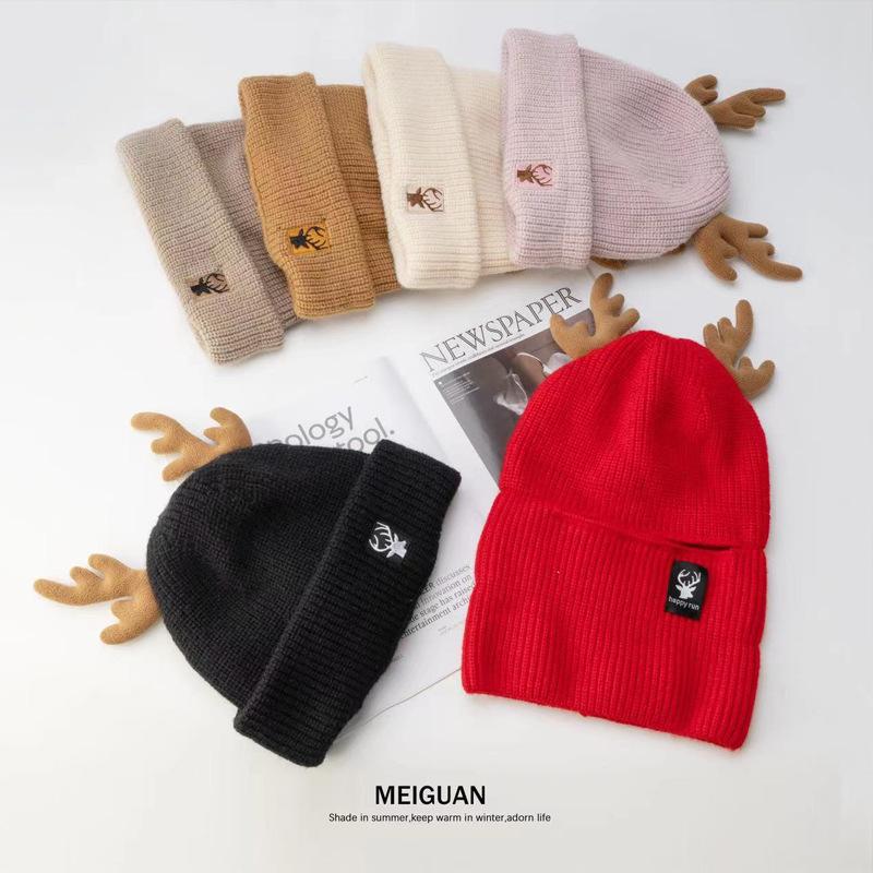 New Christmas antlers wool hat scarf dual-purpose pullover hat women's autumn and winter warm knitted hat cute ear protectors