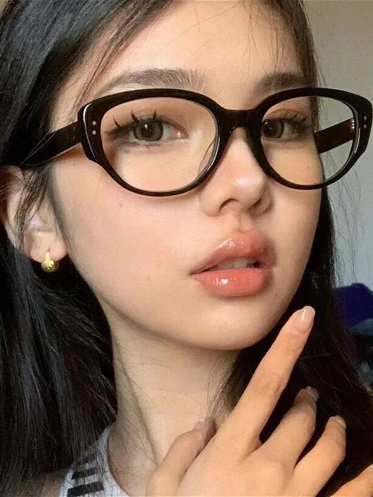 Fashion Sunglasses Women Designer Luxury Cat Eye Sun Glasses Female Classic Vintage Eyewear Uv400 Outdoor Holiday Glasses