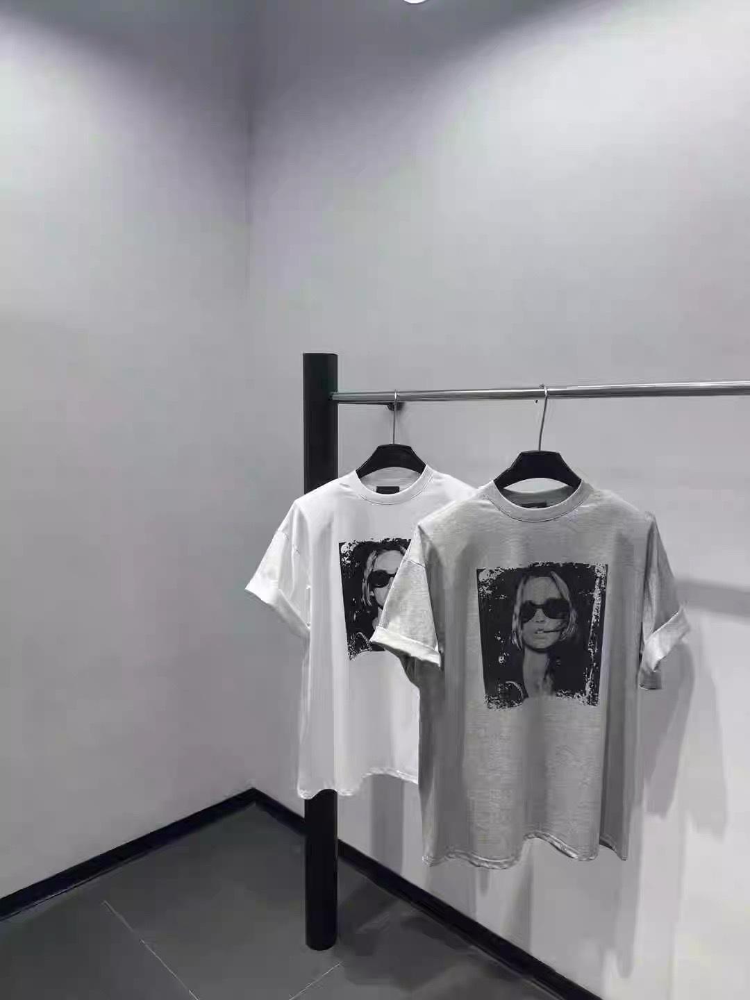 Women s Retro Portrait Print Plus Size Cotton T-Shirt - Korean Summer Fashion XL
