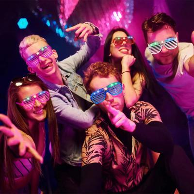 3 Couleurs Néon Abat-jour Lampe Ombre à Paupières Lunettes LED Lumineuses pour Fête de Noël Mardi Gras Décor et Lunettes de Fête Festives