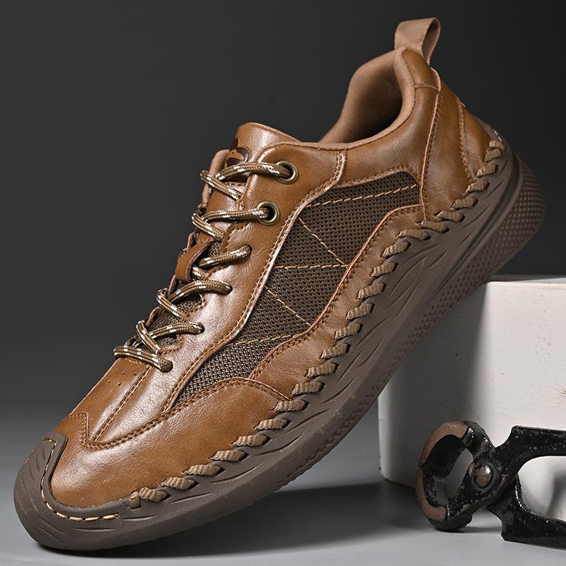 Fashion Men Summer Casual Shoes Fashion Breathable Walking Shoes Thick Sole Boat Shoes Soft Flat Men Shoes Outdoor Non-slip Men Sneakers