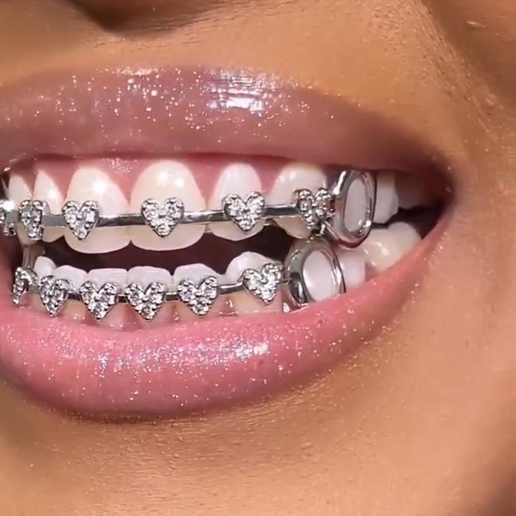 Hip-Hop 8 Teeth Real Gold Plating Braces Micro Inlay Love Diamond Cross-Border Halloween Jewelry