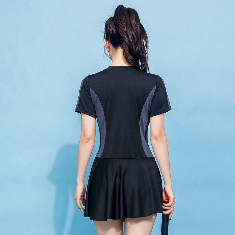 Women's Sporty Skirted Swimsuit: Slimming, Conservative One-Piece for Summer & Hot Springs