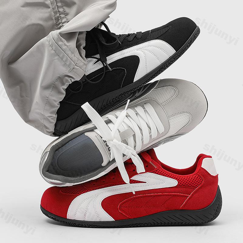 Men Flat Casual Sneakers Outdoor Sport Jogging Sneakers 2025 New Breathable Vulcanized Shoes Men Running Shoes Zapatillas Hombre