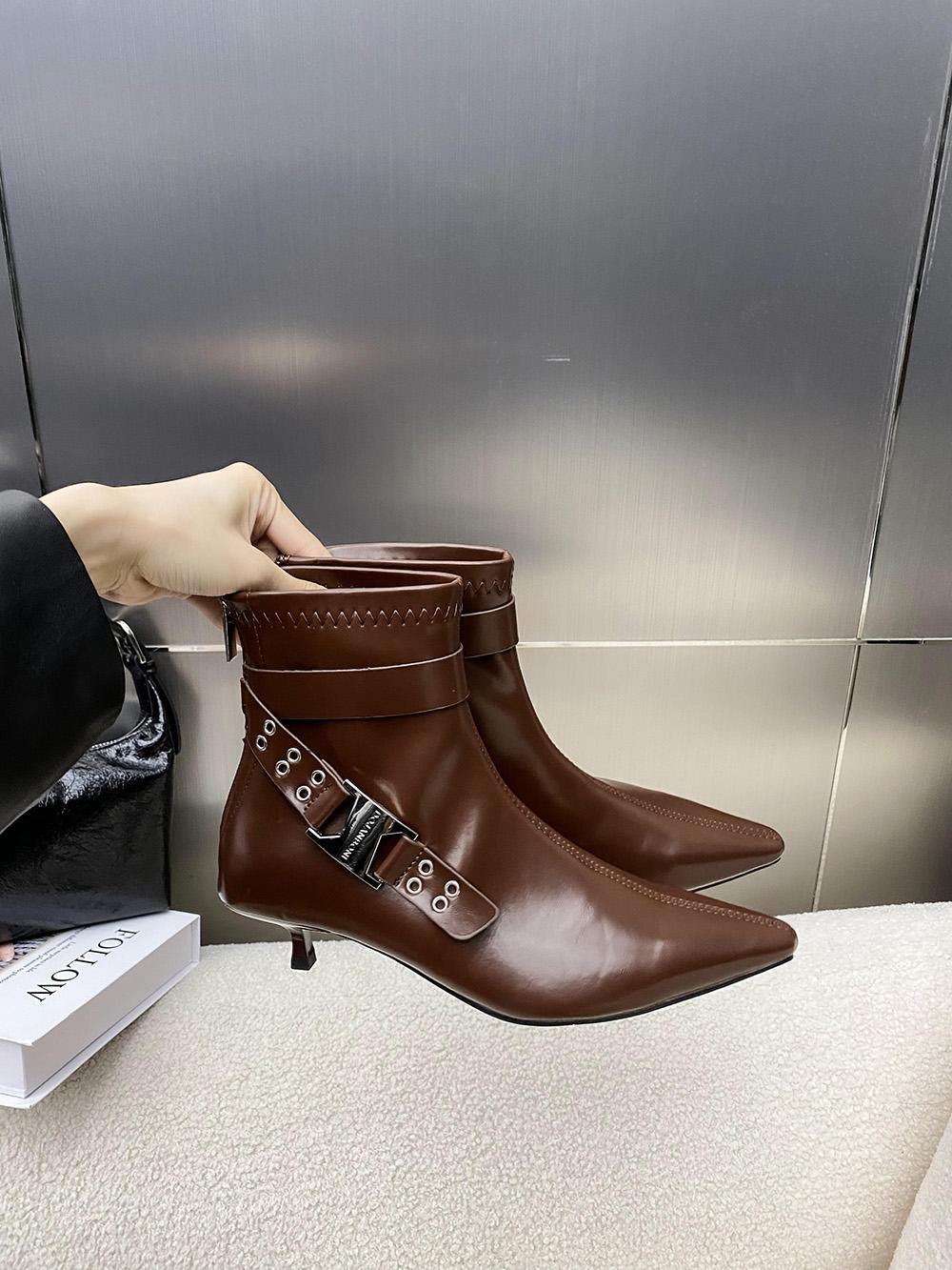 

мода 2024 Новинки Модные женские ботильоны Острый носок Пряжка на ремне Тонкий средний каблук Черный Коричневый Бежевый Задняя молния Короткие ботинки 40 250 коричневый