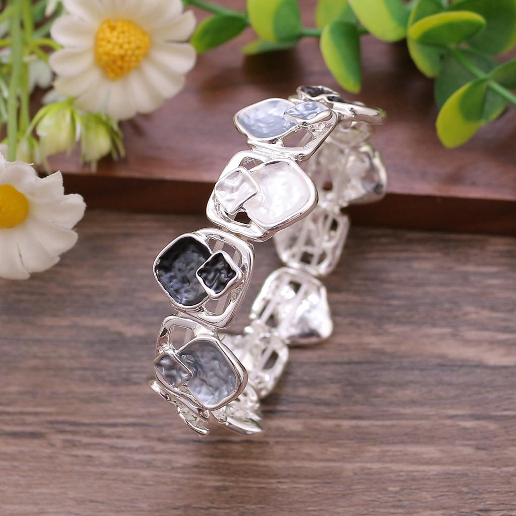 Color Painted Oil Square Geometric Elastic Bracelet, Fashionable Personalized Men's and Women's Versatile Geometric Bracelet