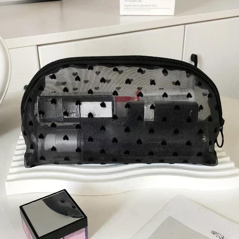 1Pcs Hot Mini Transparent Heart Makeup Bag Women Portable Lipsticks Cosmetic Storage Pouch Black Clear Cute Small Make Up Bag