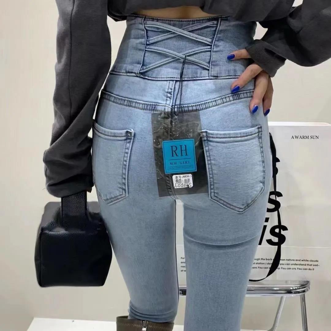 

Женские джинсы скинни с очень высокой посадкой и перекрестной застежкой Small