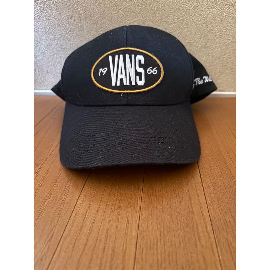 Used VANS Black Cap Off The Wall