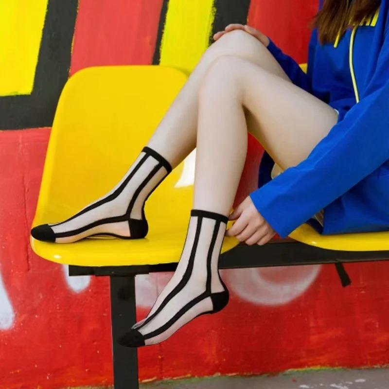 Womens Lace Transparent Socks Black White Fishnet Socks Summer Fashion Elasticity Ankle Thin Women Socks Sheer Hosiery