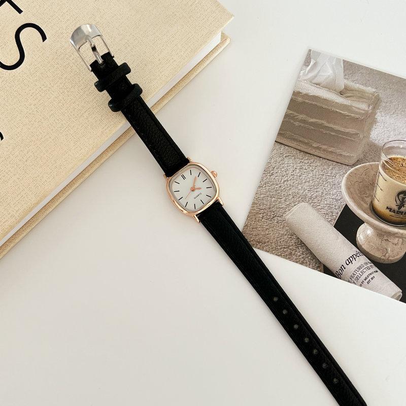Watch Female Niche Light Luxury Female Student Literary And Simple Temperament Wind Small Square Watch Belt Women'S Quartz Watch