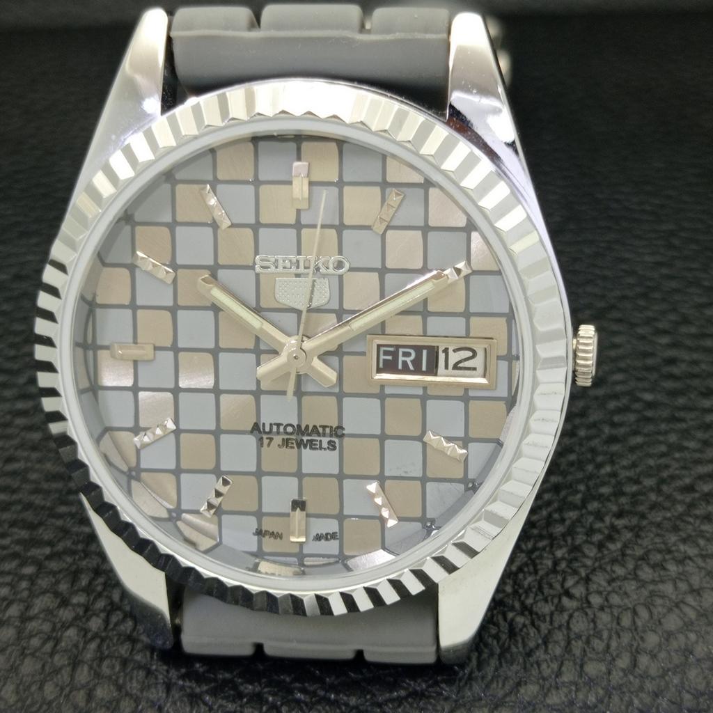 REFURBISHED SEIKO 5 AUTOMATIC MENS WATCH JAPAN MADE GREY DIAL CUSTOM a440013-2 QV90-a440013