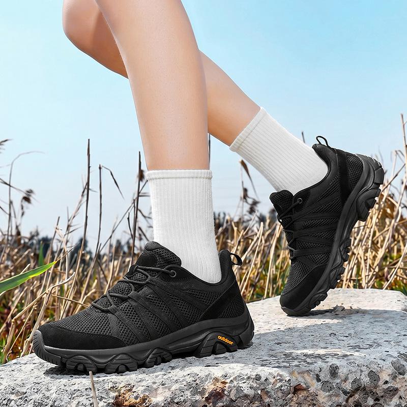 Couple Outdoor Mountaineering Boots Spring And Autumn Mesh Breathable Casual Shoes Off Road Travel Casual Sports Shoes
