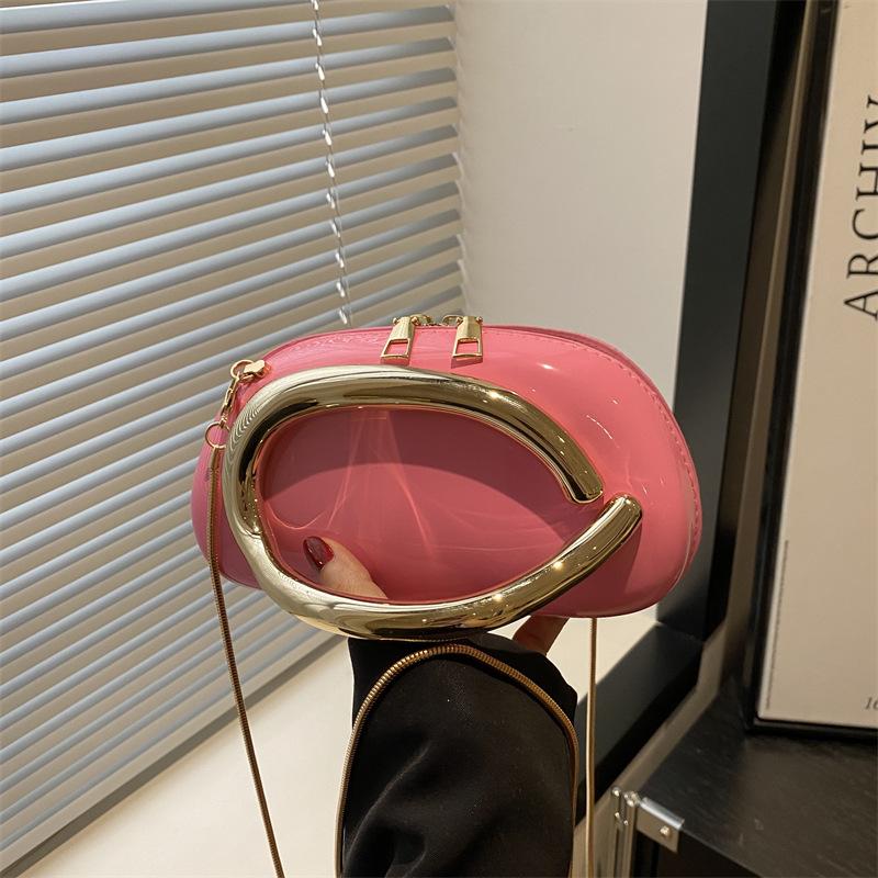 Light luxury design sense niche new trend clutch bag personalized dinner chain shoulder messenger bag women