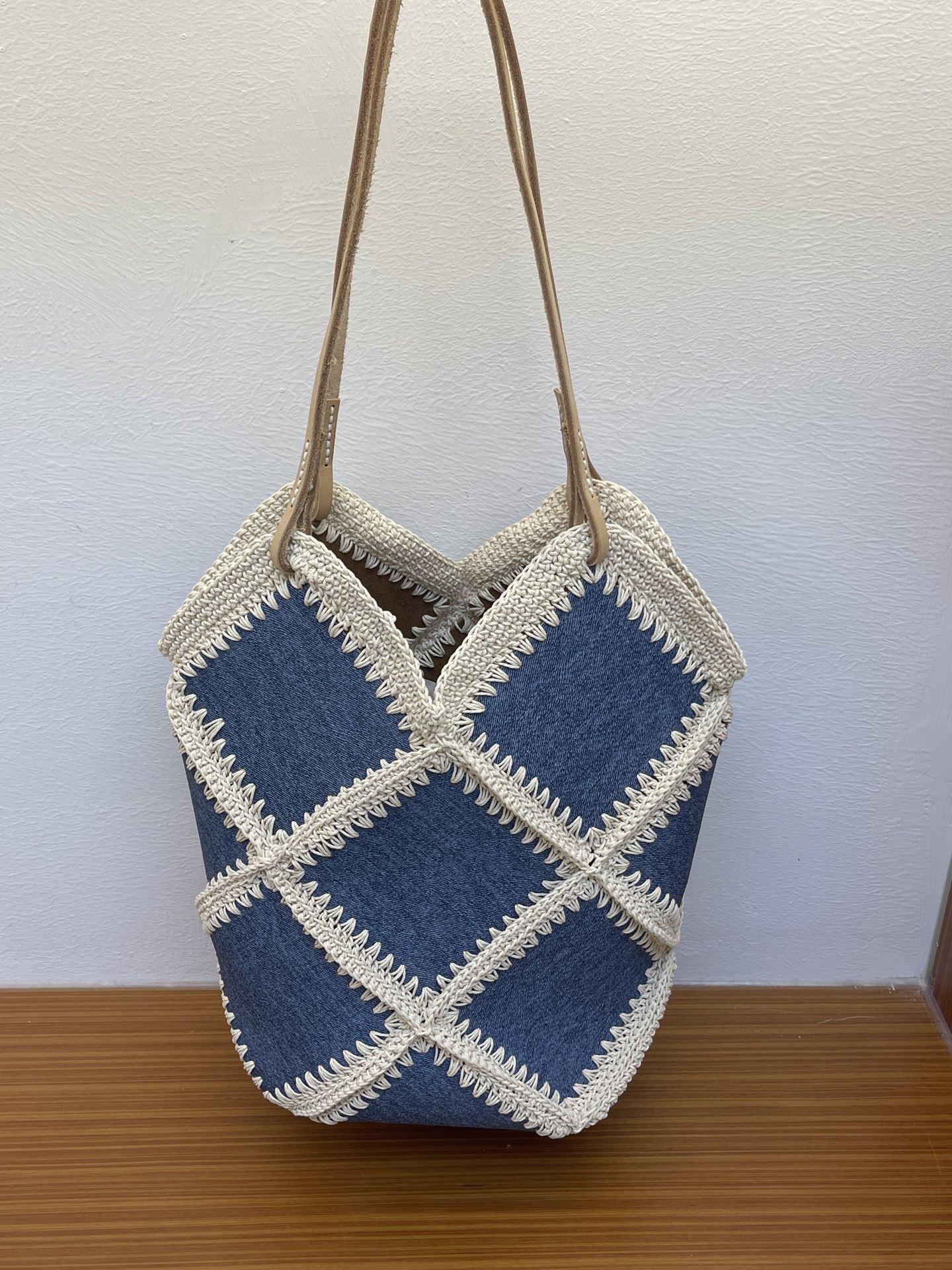 Flower woven bag hand-woven daisy straw bag ladies seaside vacation portable shoulder bag