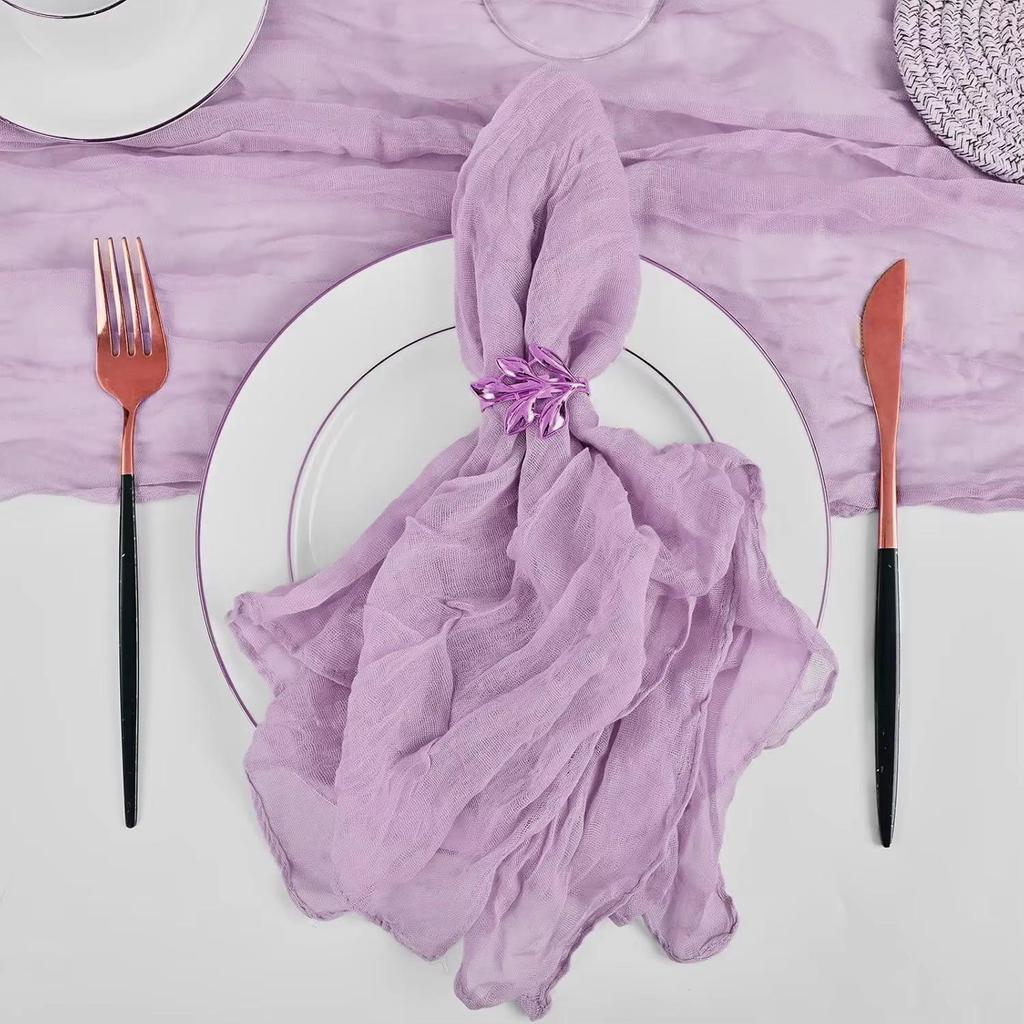 Wrinkled Polyester Crepe Cloth Napkin with Decorative Pleats for Weddings and Parties