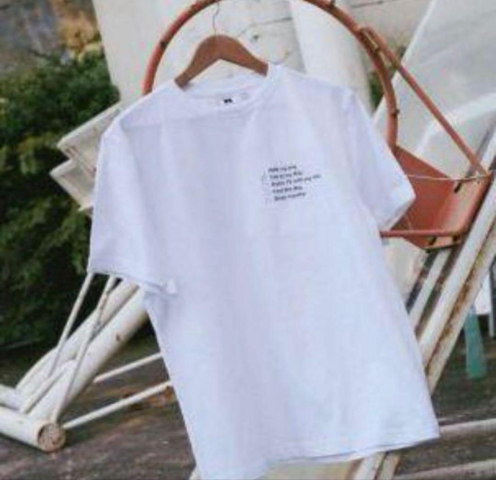 [USED] BTS V Tae Layover T-shirt XL