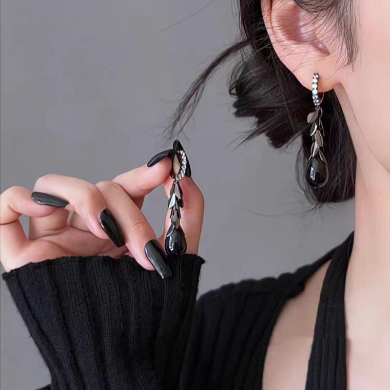 French Dark Wheat Ear Tassel Beaded Earrings - Light Luxury, Versatile, Unique Design A1870