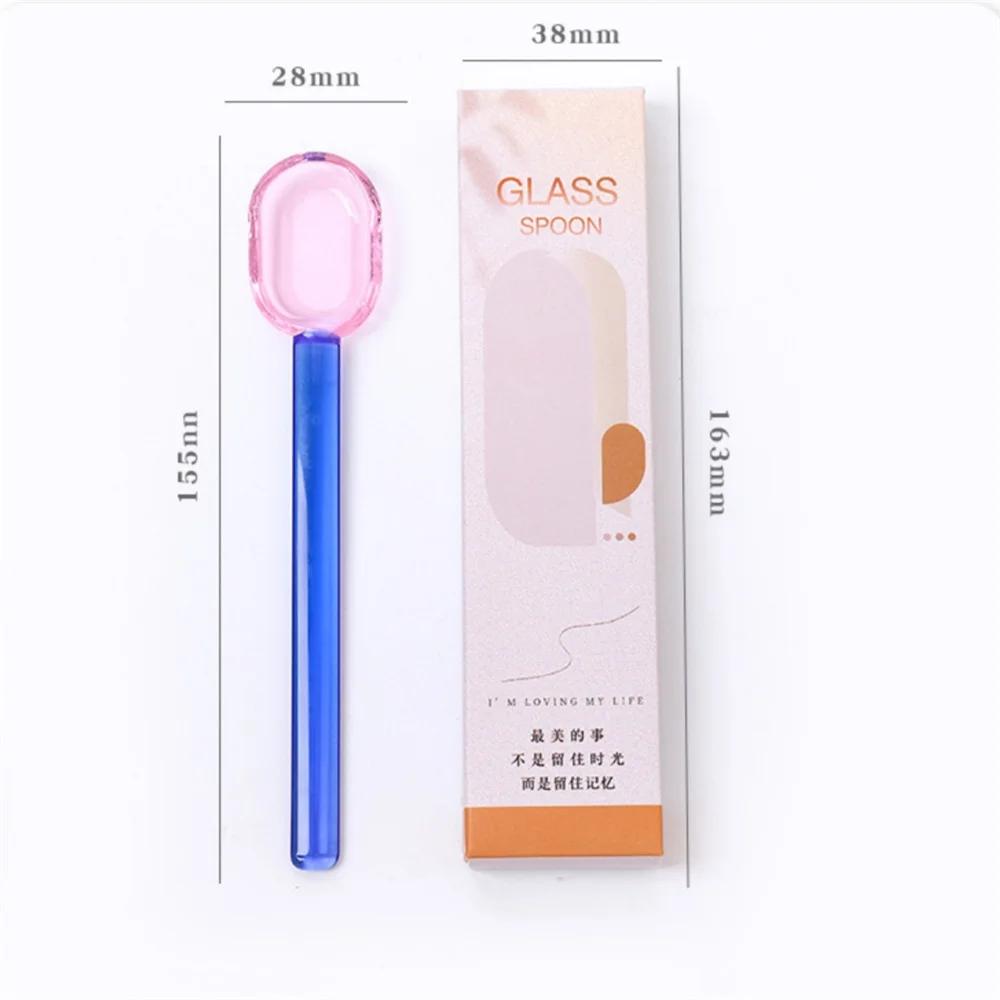 Kreatives Milchdessert Farbkontrastierende Glaslöffel Bunte Landhaus Glaslöffel Niedliche Langstiel Kaffeerührlöffel Joghurtlöffel