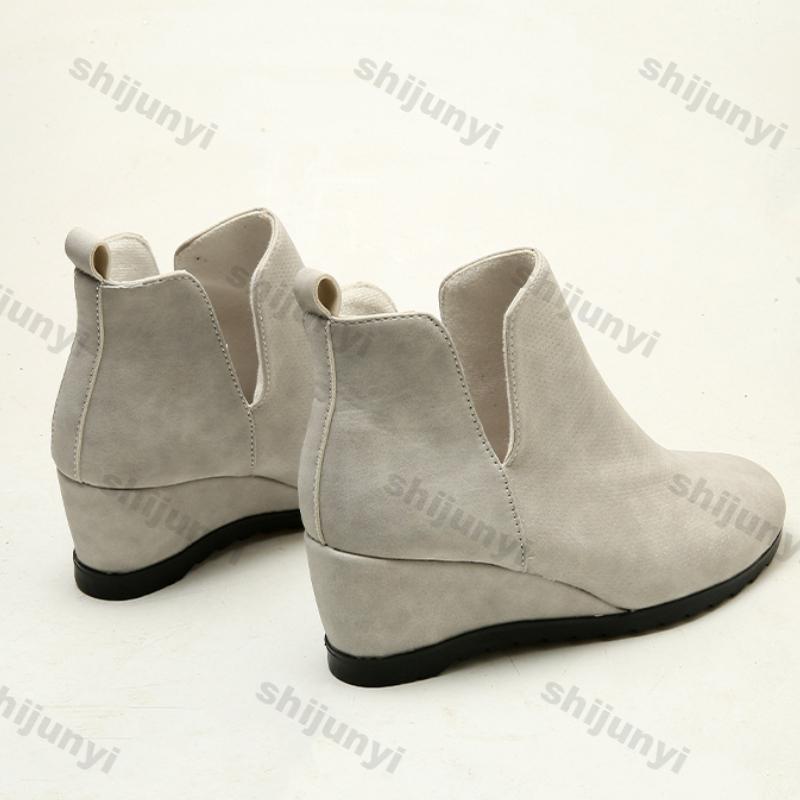 Fashion Women Wedges Ankle Boots Retro Luxury Suede Shoes Autumn British Style Mid Heels Boots Ladies Casual Botas Mujer Plus-size 42
