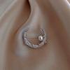 2023 New Classic Rhinestone Moon Pearl Brooches For Women Luxury Designer Pins Brooch For Clothes Dress Accessories
