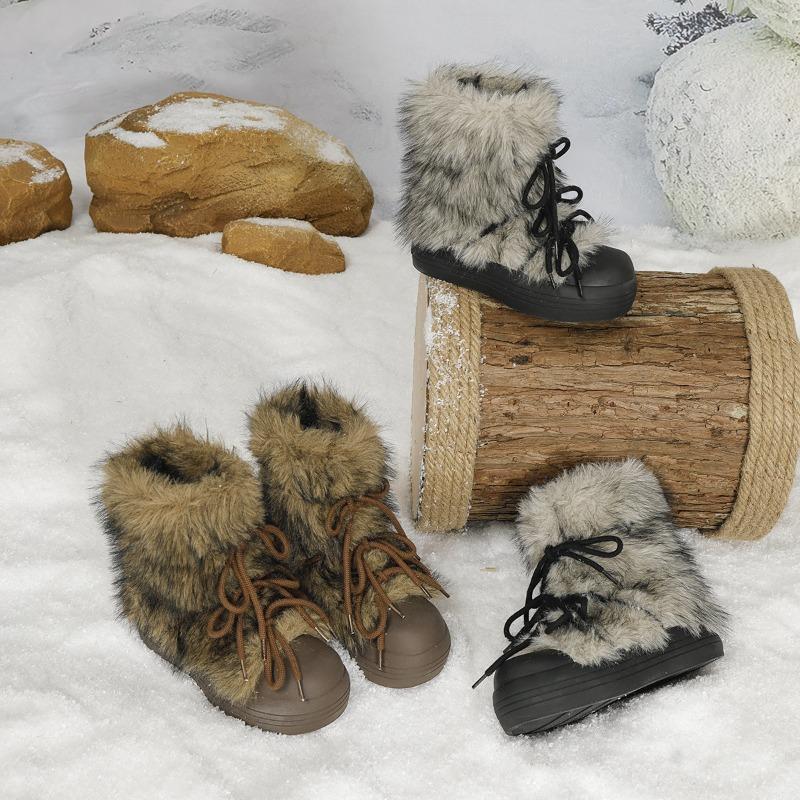 New, Niche Cotton Shoes with Thick Soles for Women, Warm Fleece Short Boots and Cotton Boots