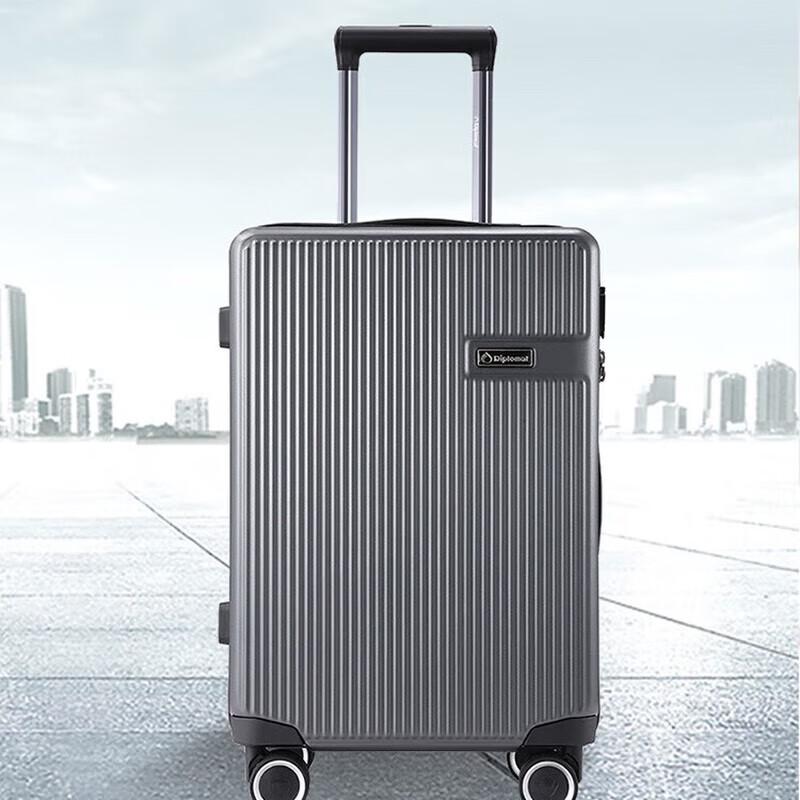 Diplomat MS-19012-1 Hardside Spinner Luggage
