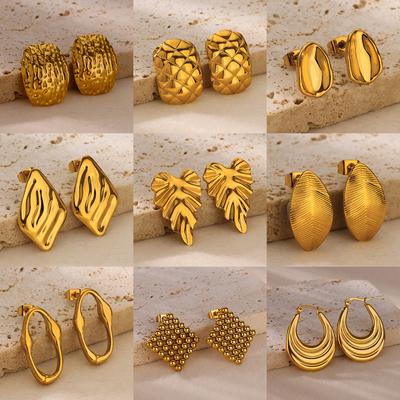 Vintage náušnice z nerezové oceli pro ženy Zlatá barva Nepravidelná geometrie Piercing náušnice Trend Estetické šperky