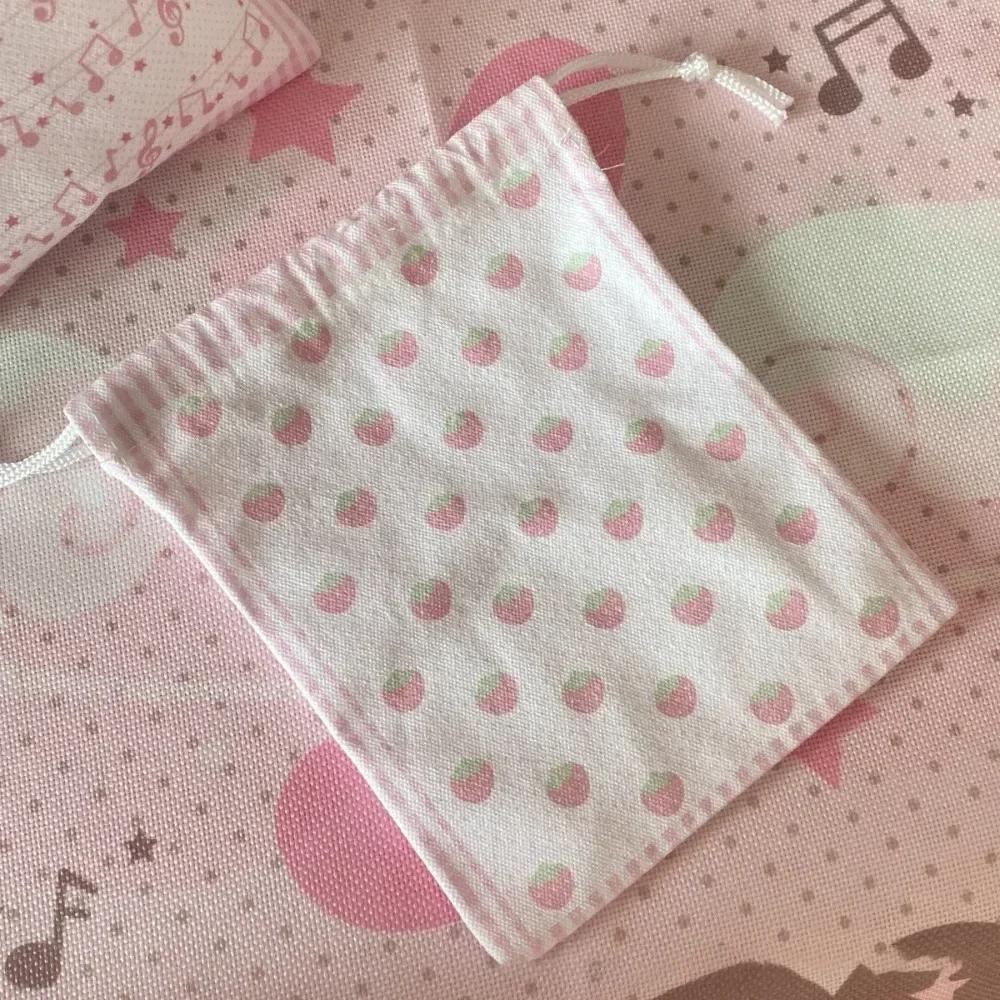 

2026 High Quantity Strawberry Musical Note Drawstring Bag Large Capacity Portable Coin Purse Gift Cartoon Makeup Storage Pouch