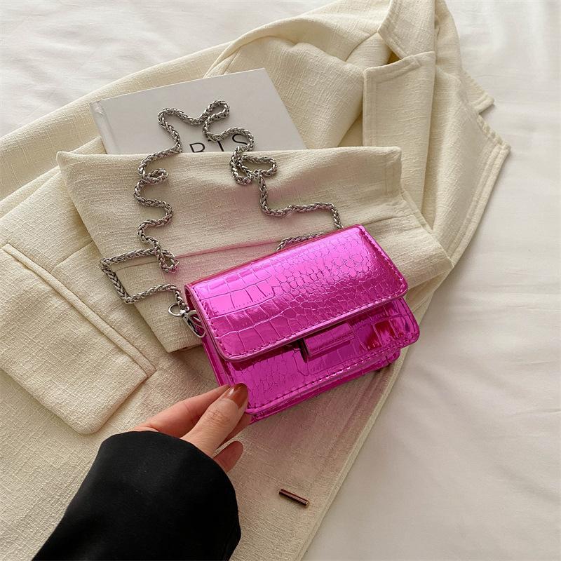 

Универсальная маленькая сумка на цепочке, женская новая маленькая квадратная сумка с узором крокодила, зеркальце для помады, лакированная кожа, сумка-мессенджер темно-фиолетового