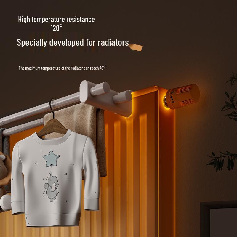 Stojak do suszenia i przechowywania ubrań na kaloryfer z haczykami