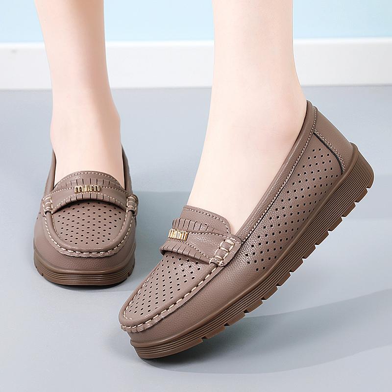 

Women s Moccasins Driving Shoes Casual Slip on Loafers Lady Summer Hollow Breathable Leather Shoes for Mother 41 коричневий