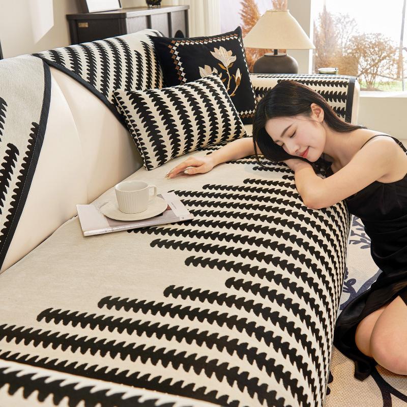 Nordic High-grade Chenille Sofa Cushion Four Seasons Universal Cushion Non-slip Leather Sofa Cover