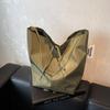 Minimalist Lazy Wind Tote Shoulder Bag Women'S Large Capacity Underarm Bag Student Class Bucket Bag Retro Shopping Bag