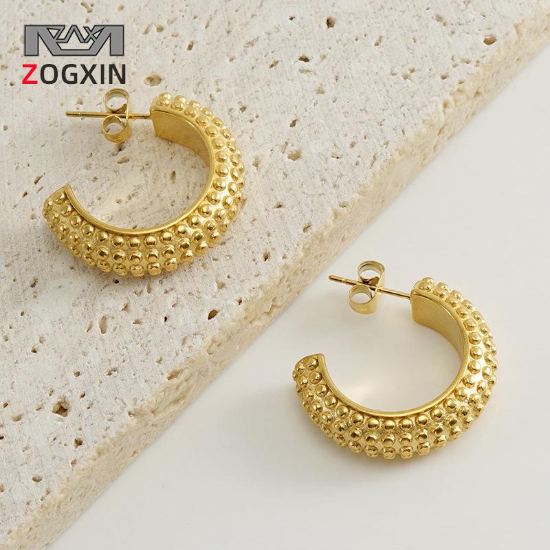 

European American Stainless Steel Minimalist C-shaped Earrings with Titanium 18k Gold Finish – Celebrity Style for Women золотой